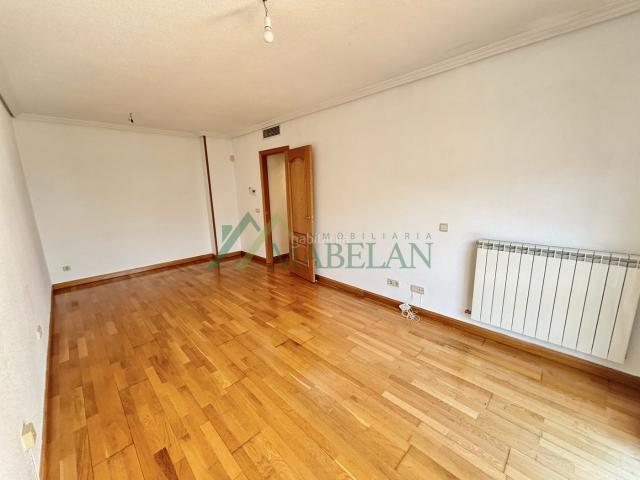 Piso en venta en Rozas de Madrid Las, Alto de la Jabonería. Piso, 55m2. 1 dormitorio, 1 baño. Pisos Rozas de Madrid.