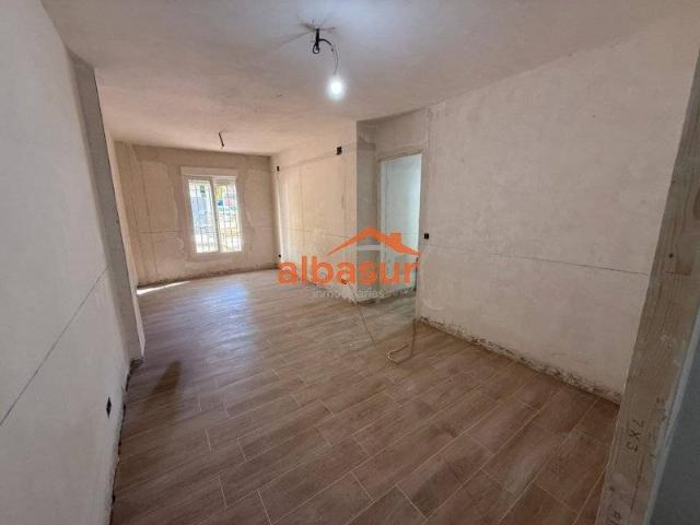 Piso en Venta en Sta. Marina San Andrés San Pablo San Lorenzo