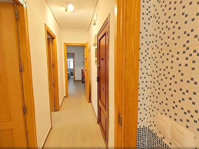 Piso en Venta en Sta. Marina San Andrés San Pablo San Lorenzo