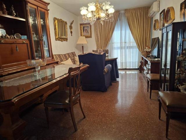 Piso en Venta en Sta. Marina San Andrés San Pablo San Lorenzo