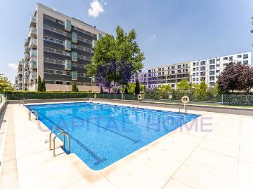 Piso en Venta en Sur PAU 4
