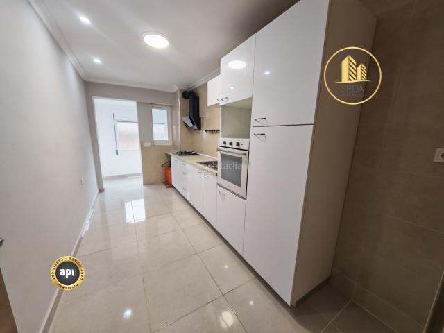 Piso en venta en Súria. Piso reformado a estrenar con 3 habitaciones y 2 baños en La Mina Súria. Pisos.