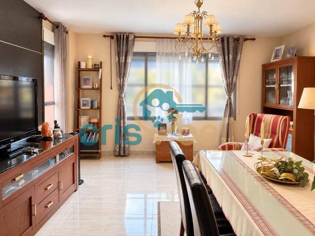 Piso en Venta en Sutullena