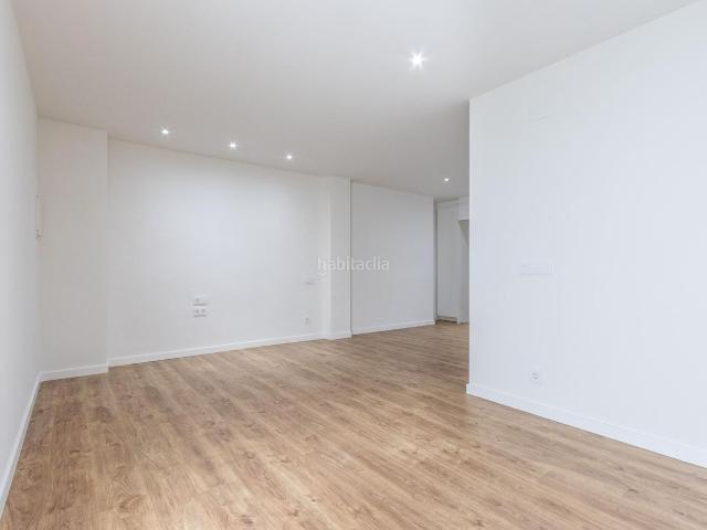 Piso en venta en Sabadell, Ca n'Oriac. Can Oriac Planta Baja Cantonera. Pisos.