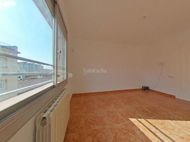 Piso en venta en Sabadell, Campoamor. PISO EN VENTA ACTUALMENTE ALQUILADO EN CAMPOAMOR! IDEAL INVERSORES!. Pisos.
