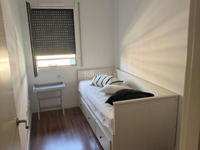 Piso en venta en Sabadell, Can Gambús. Piso seminuevo en residencial privado. Pisos.