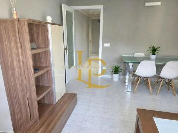 Piso en venta en Sabadell, Can Rull. OPORTUNIDAD EN CAN RULL: PISO LISTO PARA ENTRAR A VIVIR. Pisos.