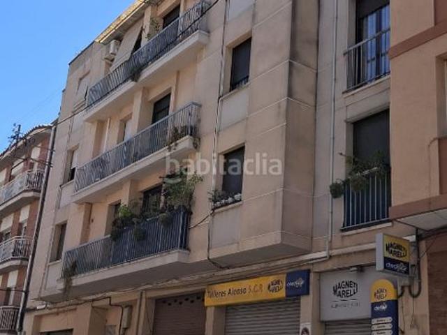 Piso en venta en Sabadell, Can Rull. ¡GRAN OPORTUNIDAD PARA INVERSORES!. Pisos.
