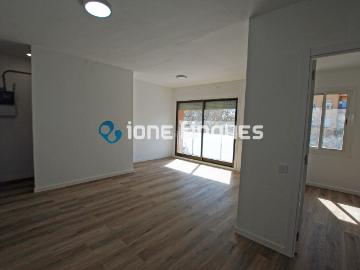 Piso en venta en Sabadell, Can Rull. Ione Finques Ofrece. Pisos.