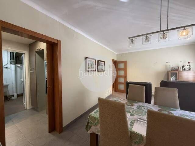 Piso en venta en Sabadell, Can Rull. Piso de 3 habitaciones en Via Alexandra Funcional y bien ubicado en Sabadell. Pisos.