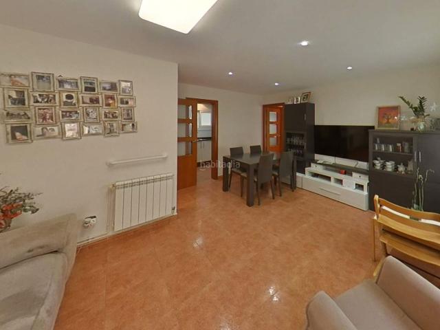 Piso en venta en Sabadell, Can Rull. Piso en Can Rull para entrar a vivir. Pisos.