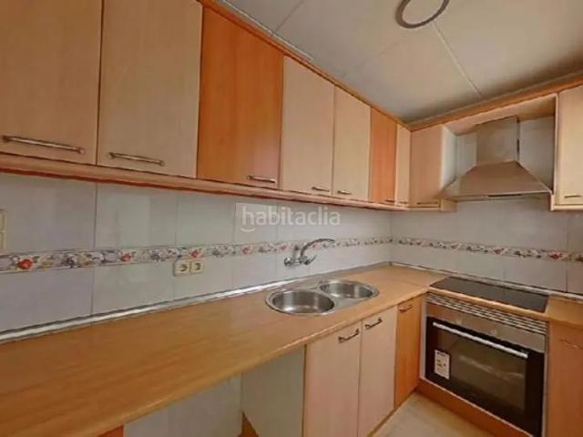 Piso en venta en Sabadell, Can Rull. Sabadell, Barcelona EN RENTABILIDAD se vende alquilado, no se puede visitar ni hipotecar. Pisos.