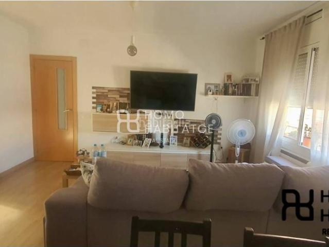 Piso en venta en Sabadell, Can Rull. Venta de Piso de 3 habitaciones en Can Rull, Sabadell. Pisos.