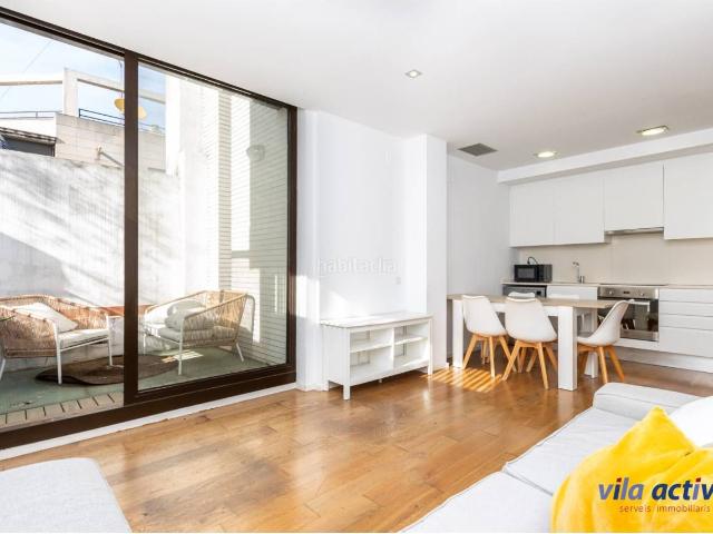 Piso en venta en Sabadell, Centre. con terraza. Pisos.