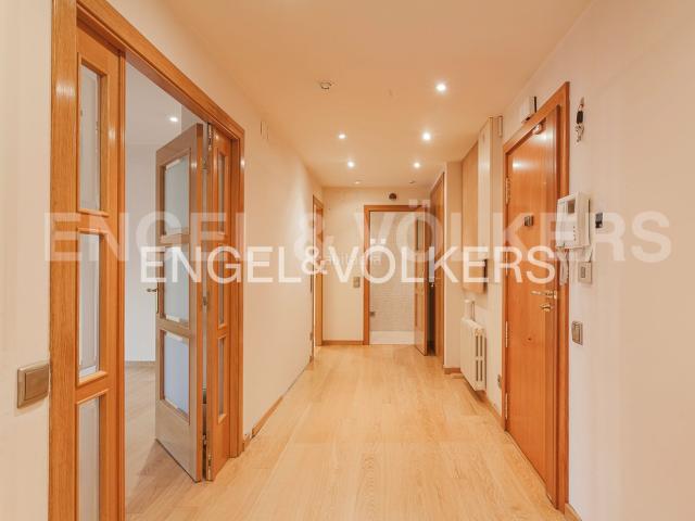 Piso en venta en Sabadell, Centre. Espectacular piso en el centro. Pisos.