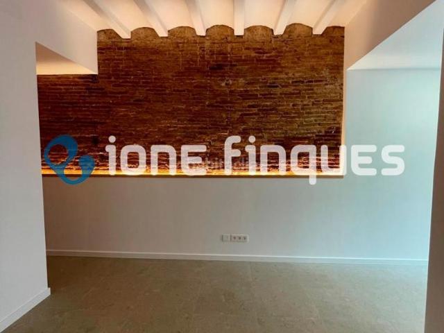 Piso en venta en Sabadell, Centre. Ione Finques Ofrece. Pisos.