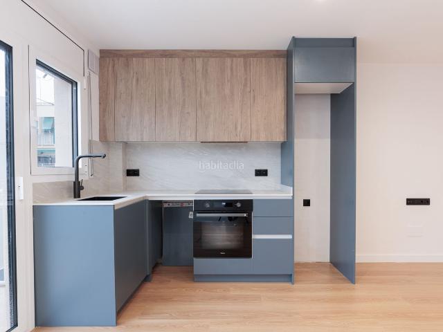 Piso en venta en Sabadell, Concòrdia. ÁTICO EXTERIOR TOTALMENTE REFORMADO A ESTRENAR!. Pisos.
