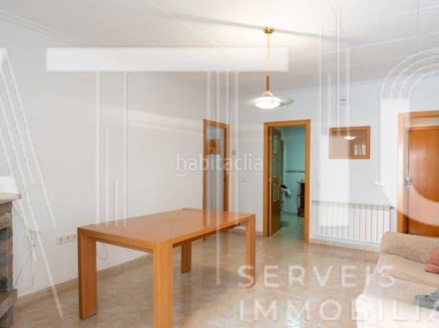 Piso en venta en Sabadell, Concòrdia. PISAZO EN CONCORDIA DE 4 HABITACIONES, ASCENSOR Y DOS AMPLIOS BALCONES!. Pisos.