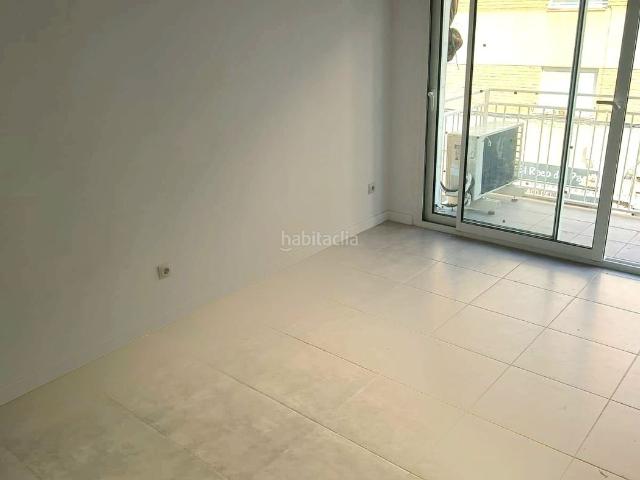Piso en venta en Sabadell, Creu Alta. ¡Descubre tu nuevo hogar en el corazón de la ciudad!. Pisos.
