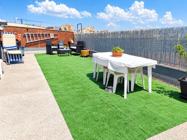 Piso en venta en Sabadell, Creu Alta. DÚPLEX CON TERRAZA DE 80 m2 EN LA CREU ALTA SABADELL. Pisos.
