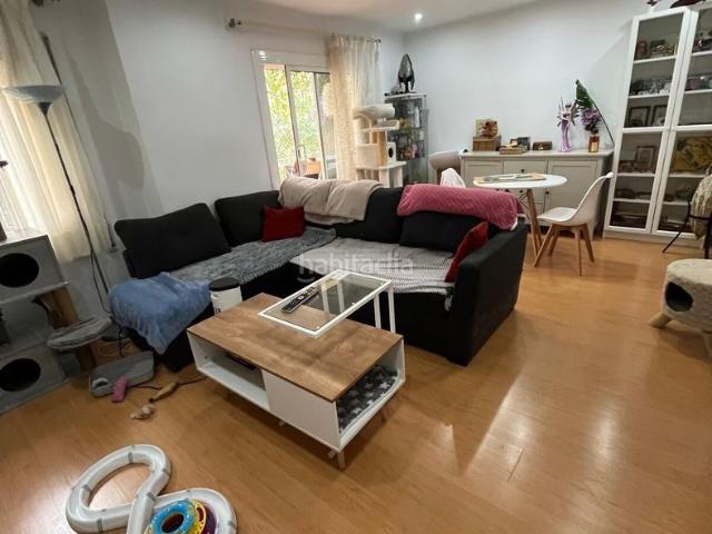 Piso en venta en Sabadell, Creu Alta. Exclusividad y Confort en el Corazón de Creu Alta, Sabadell!. Pisos.