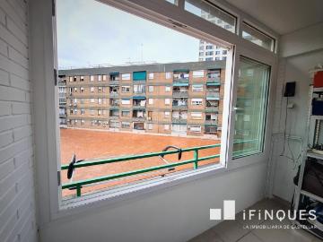 Piso en venta en Sabadell, Creu Alta. PISO EXTERIOR REFORMADO EN CREU ALTAEIX MACIÀ. Pisos.