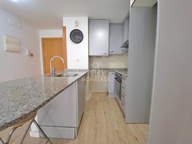 Piso en venta en Sabadell, Creu Alta. Piso en venta en La Creu Alta08208. Pisos.