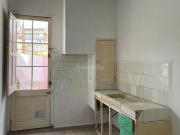 Piso en venta en Sabadell, Creu Alta. Piso para reformar. Pisos.