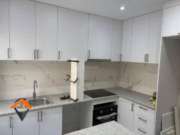 Piso en venta en Sabadell, Creu Alta. REFORMADO A ESTRENAR, CON TRASTERO Y JUNTO MERCADO CREU ALTA!. Pisos.