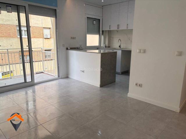 Piso en venta en Sabadell, Creu Alta. REFORMADO A ESTRENAR, CON TRASTERO Y JUNTO MERCADO CREU ALTA!. Pisos.