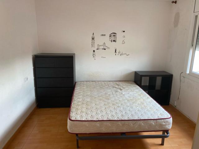 Piso en venta en Sabadell, Creu de Barberà. BONITO PISO, PARA ENTRAR A VIVIR. Pisos.