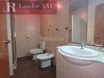 Piso en venta en Sabadell, Creu de Barberà. Excelente Oportunidad de Adquisición de Vivienda Protegida!. Pisos.