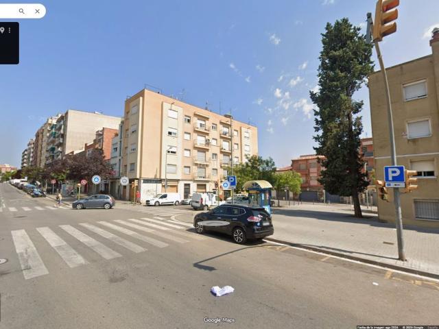 Piso en venta en Sabadell, Creu de Barberà. feijoo segundo D con balcon de 3m2. Pisos.
