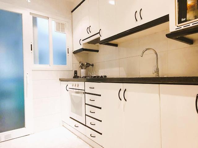 Piso en venta en Sabadell, Creu de Barberà. PARA ENTRAR A VIVIR! PISO DE 3 HABITACIONES EN CREU DE BARBERÀ. Pisos.