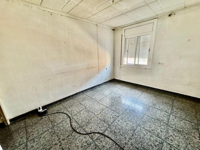 Piso en venta en Sabadell, Creu de Barberà. Piso Calle de Paris Sabadell Les Termes. Pisos.