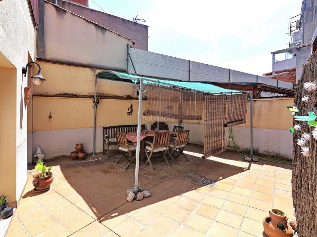 Piso en venta en Sabadell, Creu de Barberà. PLANTA BAJA CON PARKING, TIPO CASITA. Pisos.