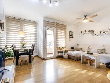 Piso en venta en Sabadell, Eixample. ASCENSOR Y BALCÓN. Pisos.