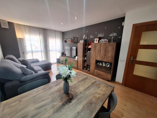 Piso en venta en Sabadell, Eixample. FANTÁSTICO DÚPLEX DEL 2006 CON TERRAZA Y ZONA DE BARBACOA. Pisos.
