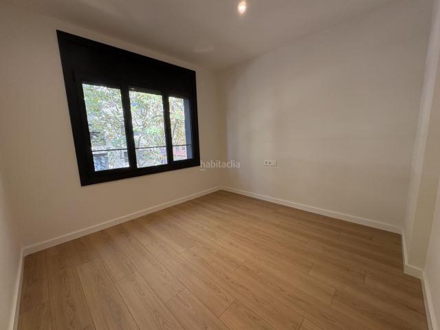Piso en venta en Sabadell, Eixample. Piso de 109 m² con balcón en Av. Barberà, Sabadell. Pisos.
