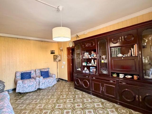 Piso en venta en Sabadell, Espronceda. PISO PARA REFORMAR A TU GUSTO CON ASCENSOR Y BALCÓN. CREU DE BARBERA. Pisos.