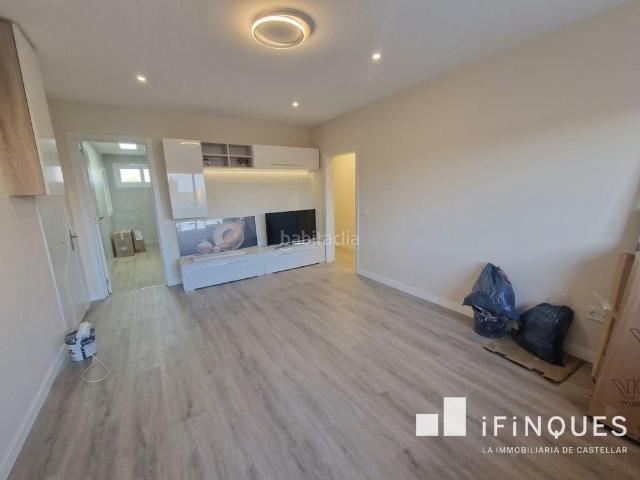 Piso en venta en Sabadell, Espronceda. PISO REFORMADO, MUY LUMINOSO Y CON BALCÓN. Pisos.