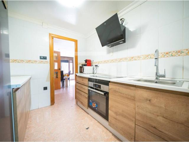 Piso en venta en Sabadell, La Plana del Pintor. PLANTA BAJA EN CA NORIAC, 3 HABITACIONES JUNTO A LA ESTACIÓN DE FGC. Pisos.