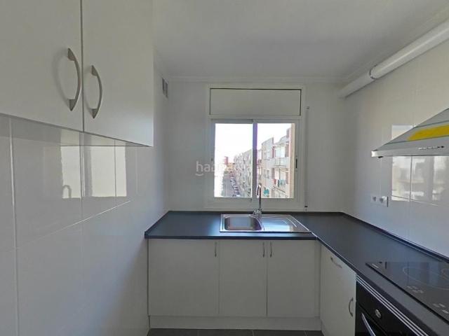 Piso en venta en Sabadell, Poble Nou. Pisos.