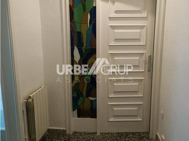 Piso en venta en Sabadell, Sol i Padrís Sant Oleguer. PISO 4 HABITACIONES ESPACIOSO Y BUENA SITUACION. Pisos.