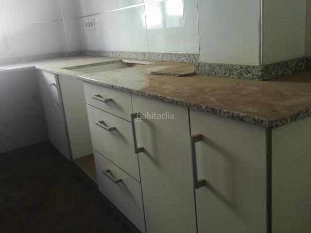 Piso en venta en Sagunt, Avenida de Abril 9 de Octubre. Pisos.