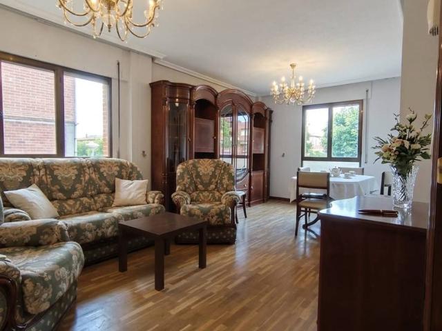 Piso en Venta en Sahagún