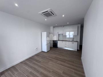Piso en venta en Calle Francisco Gil