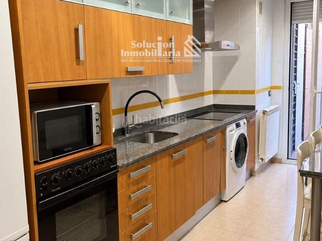 Piso en venta en Salamanca, Tejares Chamberí Alcades. Piso de 2 dormitorios en Vistahermosa 110.000. Pisos.