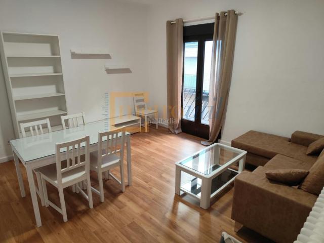 Piso en venta en Salamanca, Vidal. JUNTO AL PASEO DOCTOR TORRES VILLARROEL, calle Gómez Arias. Pisos.