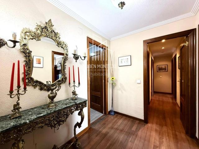 Piso en venta en Salamanca, Zurguén. ESPECTACULAR VIVIENDA COMPLETAMENTE EXTERIOR CON GARAJE Y TRASTERO. Pisos.